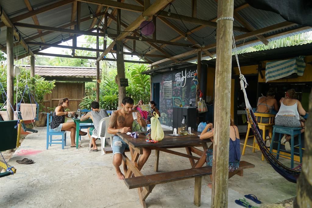 Готель Surf Camp Бокас Екстер'єр фото